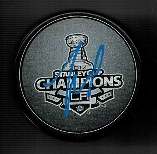 Trevor Lewis İmzaladı Los Angeles Kralları 2012 Stanley Kupası Şampiyonlar Diski - İmzalı NHL Diskleri